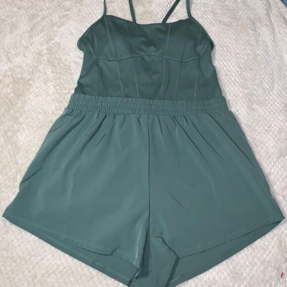 Victoria's Secret Pants - VICTORIA’S SECRET PINK Active Romper — Green | L